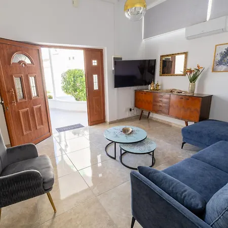 The City House Holiday home Paphos